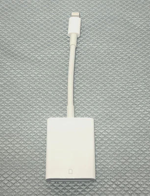 Apple Lightning to SD Card Camera Reader - Used - Image 1 of 4