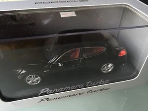 1/43 Porsche Panamera Turbo Minichamps en Caja Nuevo - Picture 1 of 1