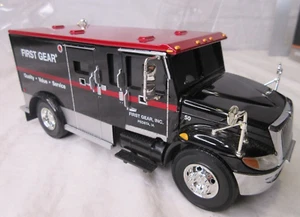 2009 First Gear International Durastar Armored Truck 1:34 Diecast Rare HTF 1/34 - Picture 1 of 10