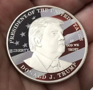Donald Trump Presidente MAKE AMERICA GREAT AGAIN MAGA Moneda Desafío NYPD CPO CIA - Imagen 1 de 11