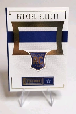 Ezekiel Elliott 2016 Playbook Rookie Jersey Auto Booklet  Cowboys 67/75 RC - Image 1 of 4