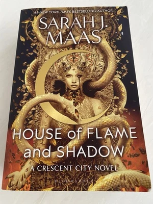 House of Flame and Shadow 3rd novel in Crescent City Series Sarah J Maas Book - Image 1 of 4