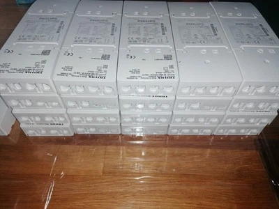 Philips Xitanium 36W LED WH 0,3-1,05A 54V Is G2  18 Stück  - Bild 1 von 2