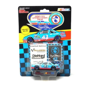 Richard Petty 1992 STP Talladega 2 Racing Champions 1:64 Nascar Diecast - Picture 1 of 2