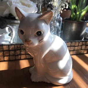 Vintage Ceramic Cat Figurine: Made in Taiwan (Flambro?) - Bild 1 von 7