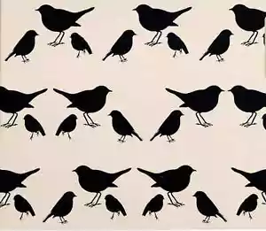 Anorak Kissing Birds/Robins antique white 3.5m long 100% cotton fabric - Picture 1 of 1