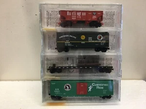N Scale Micro Trains MTL 21212 Fallen Flags 4-Pack w/CB&Q/NP/SP&S/GN - Picture 1 of 3