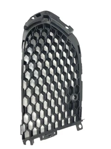 Genuine Jaguar Front Right Black Bumper Grille For F-Pace-T4A6215 - Picture 1 of 3