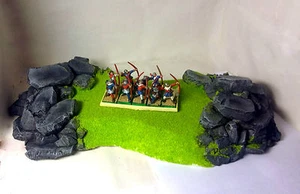 warhammer/ warhammer 40k war game SCENERY LARGE  ROCKY HILLS PAINT  - Picture 1 of 1