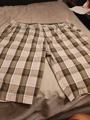 volcom shorts Size 40 - Image 1 of 4