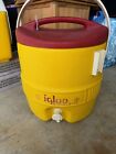 Refroidisseur d'eau industriel igloo vintage classique, 3 gallons, jaune avec couvercle rouge 