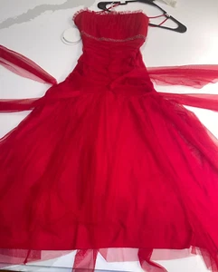 TEEZE ME SMALL SPAGHETTITRÄGER KLEID ROT ABSCHLUSSBALL HOCHZEIT QUITTE FORMELL SEXY KLEID - Bild 1 von 24