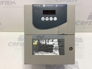 ATV28HU29N4 - TELEMECANIQUE Dimmer 3 PH 1,5KW GENERALÜBERHOLT - Bild 1 von 3