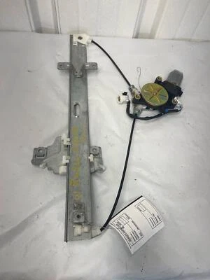 98 99 00 01 02 03 04 ISUZU RODEO Side/rear/cargo Regulator LeftLh Oe# 8972544551 Foto 1 de 4