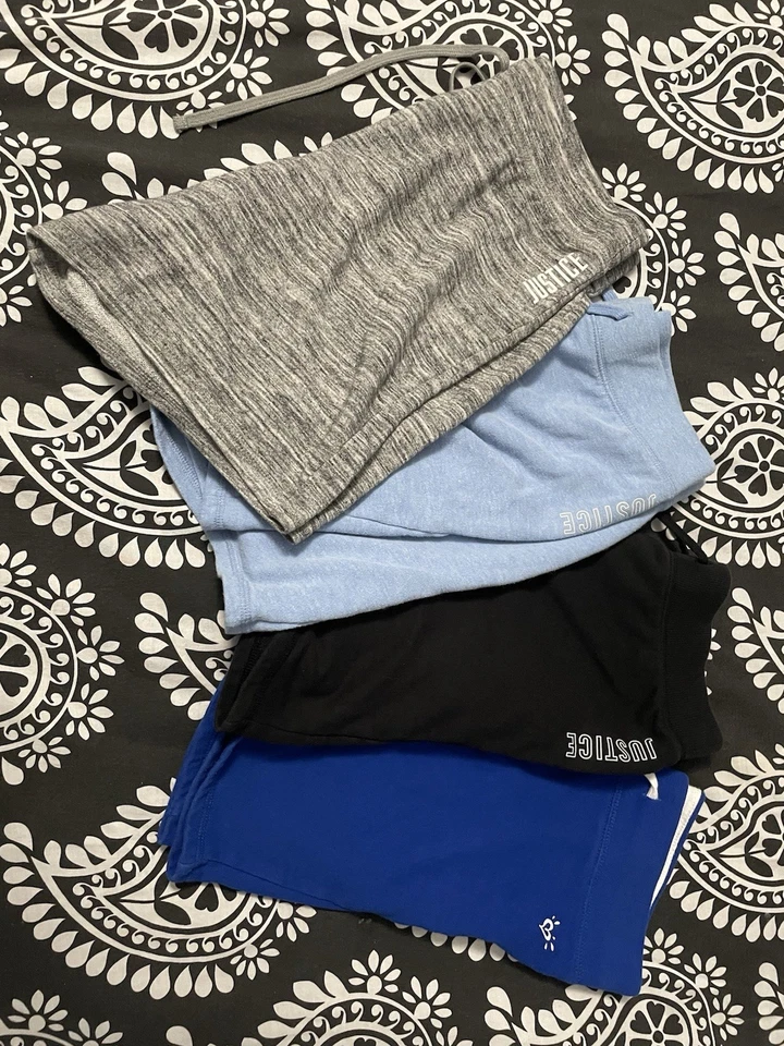 Paquete de Pantalones Cortos 4ct Justice Active Wear para Niñas (3 Pantalones Cortos Talla 14-16 y 1 Talla 12) Foto 1 de 4