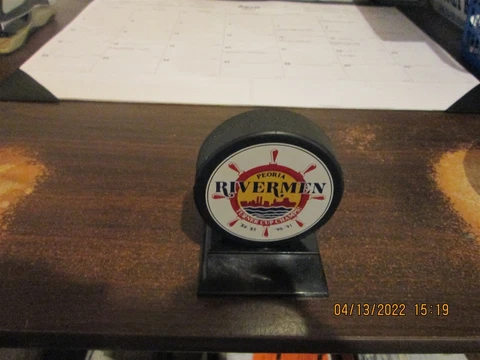 IHL Peoria Rivermen Vintage 84-85 90-91 Turner Cup Champs Team Logo Puck Cover