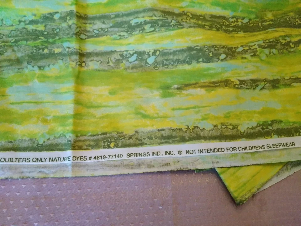 Fabric VINTAGE QUILTERS ONLY NATURE DYES Green 44x115" COTTON #4819 - Image 1 of 4