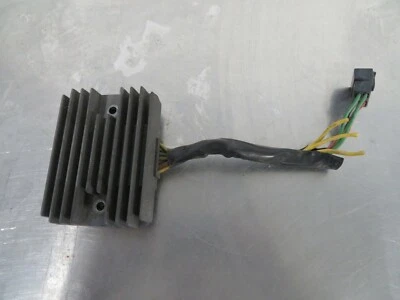 REGULADOR DE VOLTAJE DUCATI MONSTER 900 EB573 2001 01 Foto 1 de 4