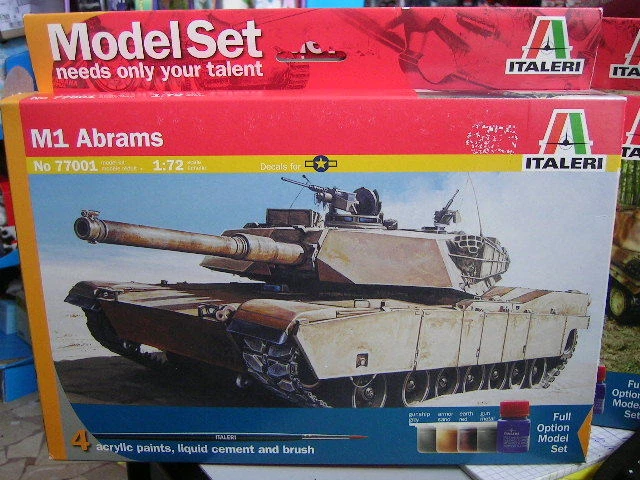 ITALERI M1 ABRAMS 77001 1:72 - Immagine 1 di 1