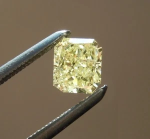 Lovely 9.5 X 8.5 MM 3.40 Carat Loose Moissanite Yellow Radiant Cut Lab Created - Picture 1 of 2