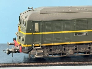 DJH 'HO' SCALE KIT BUILT E211 CC65528 SNCF GREEN DIESEL LOCOMOTIVE ! - Picture 1 of 9