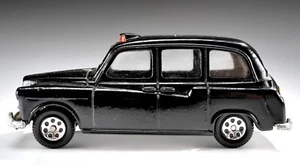 Vintage Budgie Toys London Taxi Cab H.Seener Ltd - Seerol -Excellent condition - Picture 1 of 6