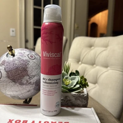 VIVISCAL Dry Shampoo Volumizing Instant Care 150ml/3.81fl.oz. U1by3 - Image 1 of 4