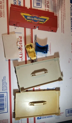 Micro Machines - Pieces to the 1988 Super City Tool Box - Vintage Galoob - Image 1 of 4