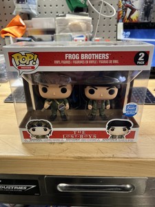 Funko Pop Movies Lost Boys Frog Brothers Funko Excl With Protector VAULTED!!