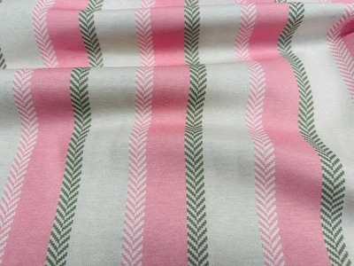 Cojín tapizado para decoración del hogar espiga crema tela rayas Chevron 110" ancho Foto 1 de 3