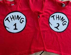 T-SHIRT World Book Day 2024 Thing 1 Thing 2 Book Lover Kids Men's Women's Shirt - Picture 1 of 2