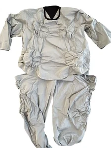 HEYDARI PARACHUTE Hosen Hemd Anzug Grau One Size Funky Taschen - Bild 1 von 11