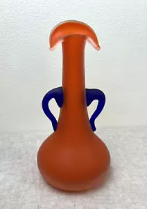 Vtg Blown Glass Art 8.5” Vase Scavo Technique Unsigned Orange w/Blue Handles MCM - Picture 1 of 8