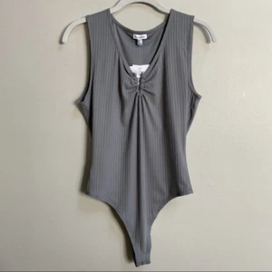 NWT Love, Fire Heather Grey Metal Notch Bodysuit Size Medium - Picture 1 of 12
