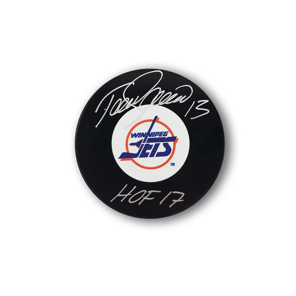 Disco de hockey autografiado por Teemu Selanne Winnipeg Jets con inscripción HOF 17 Foto 1 de 1
