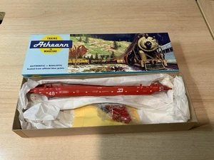 Athearn 5904 Ho Scale Burlington Northern Gunderson Husky Stack Kit Brandneu #64009 - Bild 1 von 4