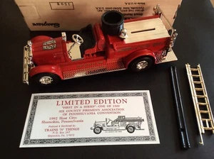 ERTL 1926 Seagrave Fire Truck Bank Ltd Edition 2500 Firemen’s PA Convention 1992 - Imagen 1 de 12