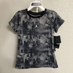 Neu mit Etikett Nike Air Jordan Kleinkind Baby Mädchen Trikotkleid 24M schwarz UVP 40 $ - Bild 1 von 3