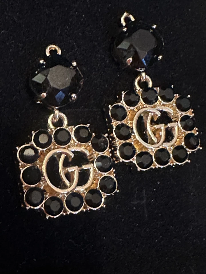 2pcs GUCCI Gold & Crystal  GG logo Charms /zip pulls rework into jewlry earrings - Image 1 of 4