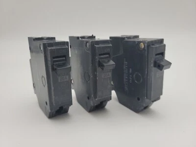 3PC Set GE THQL120 Plug-In Circuit Breaker 20A 120/240V 1P 1PH Type THQL 20 Amp - Image 1 of 4