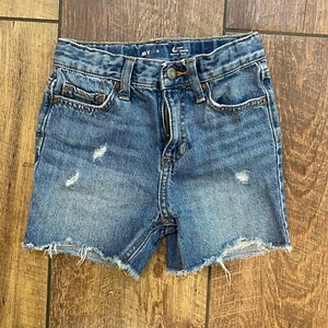 Old Navy Little Girls Distressed Jean Shorts Size 6 - Picture 1 of 4