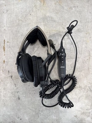 Auriculares Bose A10 X AHX-32-02 ANR con enchufe de helicóptero militar único Foto 1 de 4