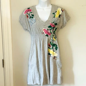 Johnny Was JWLA Tunic Dress Size M Gray Embroidered Flowers Butterflies LOVE - Picture 1 of 9