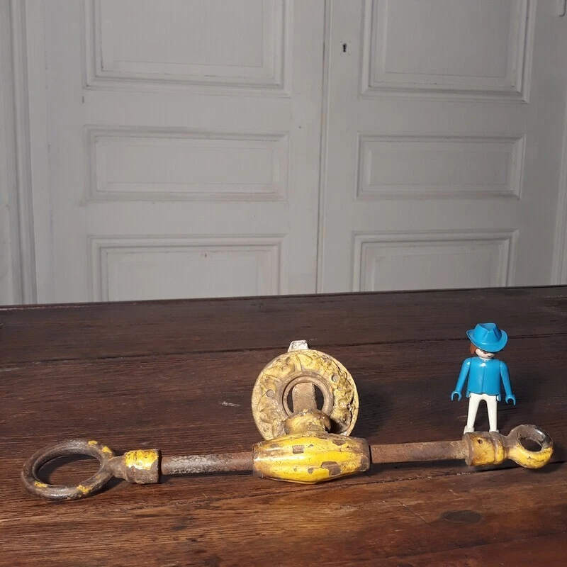 Tirette cloche sonnette fonte murale ancienne XIX° Cast iron bell puller old - Photo 1/4