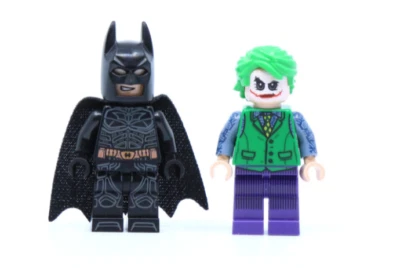 sh791 sh792 Lego DC 76240 Batmobile Tumbler - Batman & The Joker Minifigures New - Image 1 of 3