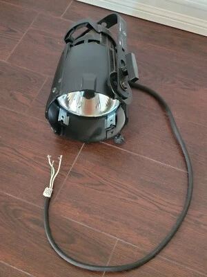 ETC Source Four 750 Watt Ellipsoidal Stage Light 750W - Image 1 of 4
