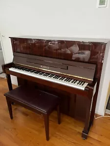 Kawai upright piano 48" (Japan 2005/6) in excellent condition - Picture 1 of 7