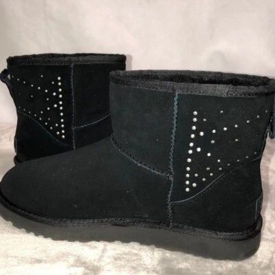 UGG AUSTRALIA W CLASSIC MINI II TACHONADO -NUEVO EN CAJA - PRECIO REDUCIDO A LA VENTA!!! Foto 1 de 3