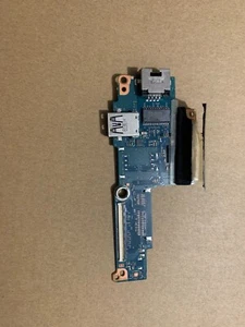 module carte usb femelle POUR TOSHIBA DYNABOOK R631/28E portege Z830 - Picture 1 of 1