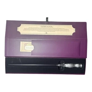 Universal Epic Universe Cosme Acajor Exclusive Interactive Wand - Holly - Picture 1 of 3